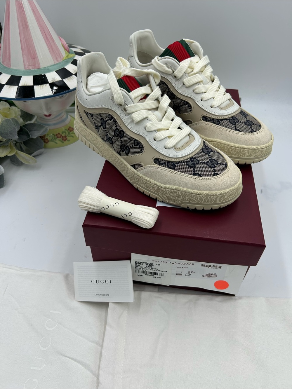 Women's Gucci Cream and Beige GG Canvas Low-Top Sneakers with Red-Green Web 39.5 - Picture 3 of 11
